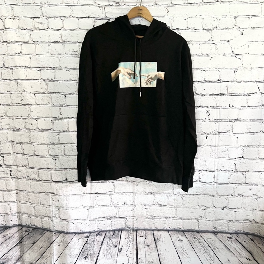 ZAFUL. Black graphic hoodie. Size M